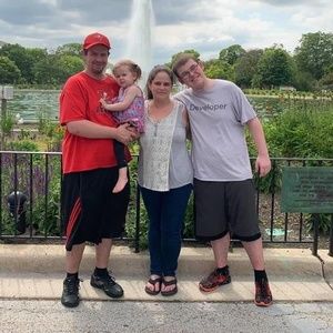 Meet your Posher, Justin